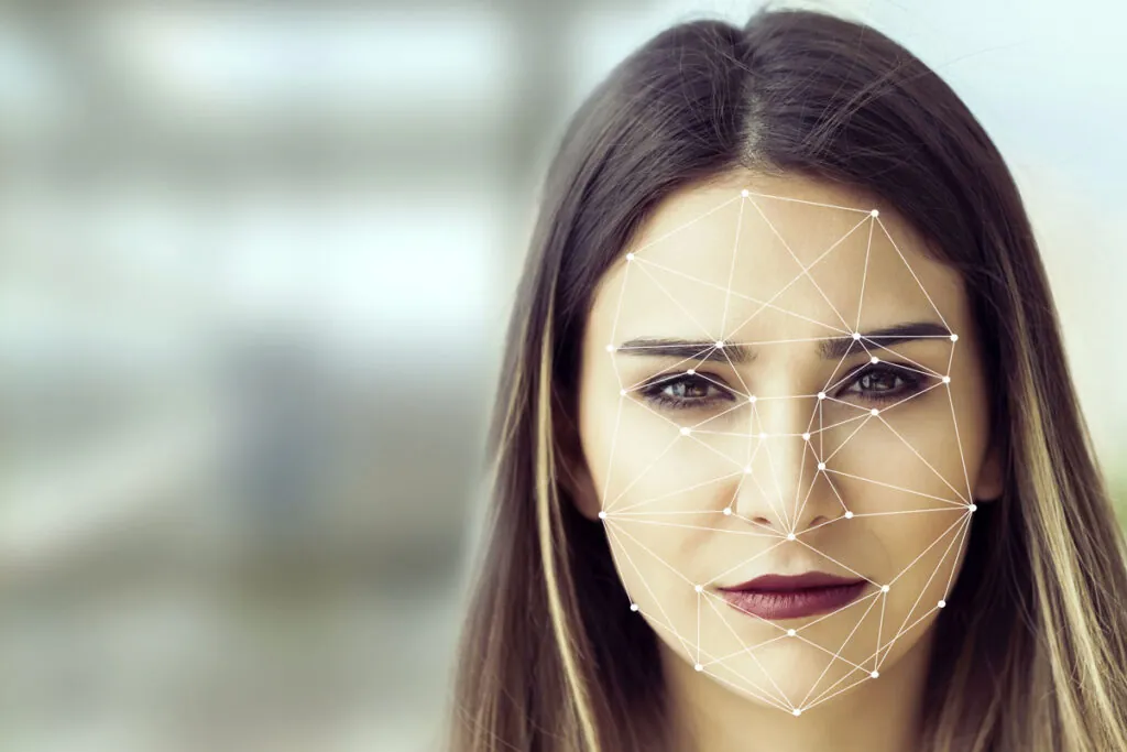 Computer vision analysing a face in real time